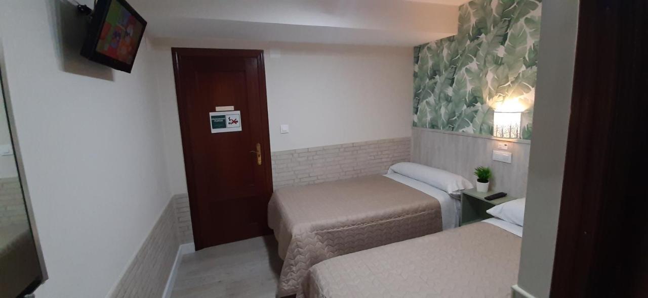 Hostal Verdemar Gijon Exterior photo
