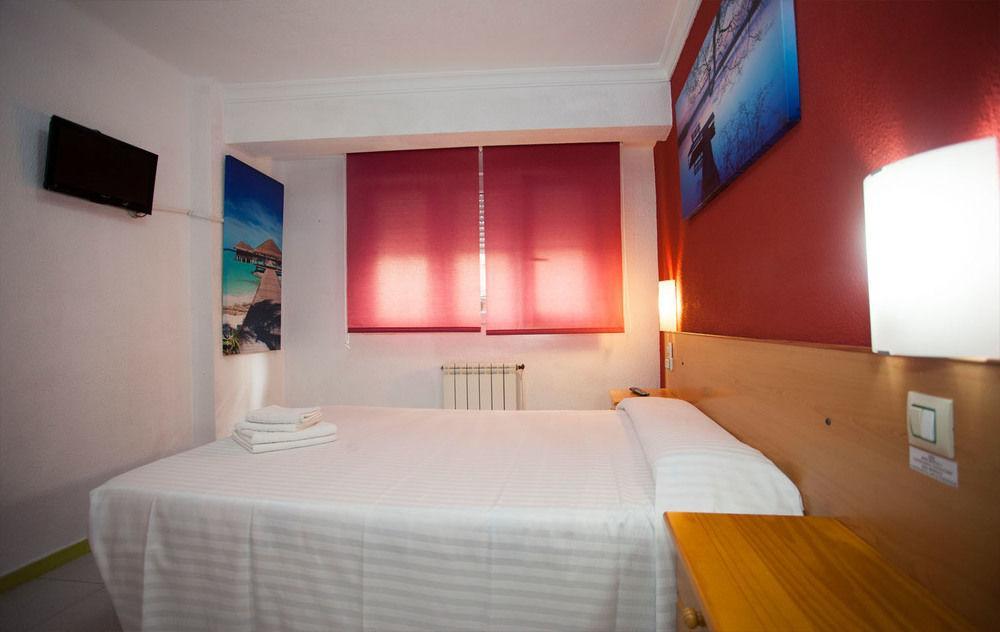 Hostal Verdemar Gijon Exterior photo